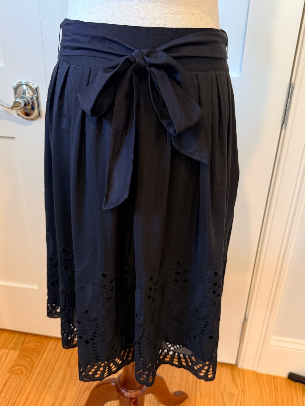 Ann Taylor Silk Cotton Blend Black Flowy Midi Skirt with Eyelet Hem